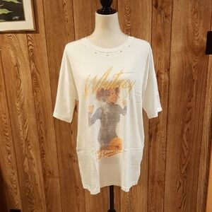 🥀NWT/NWOT Vintage Canvas Distressed Whitney Houston Tee (M)🥀